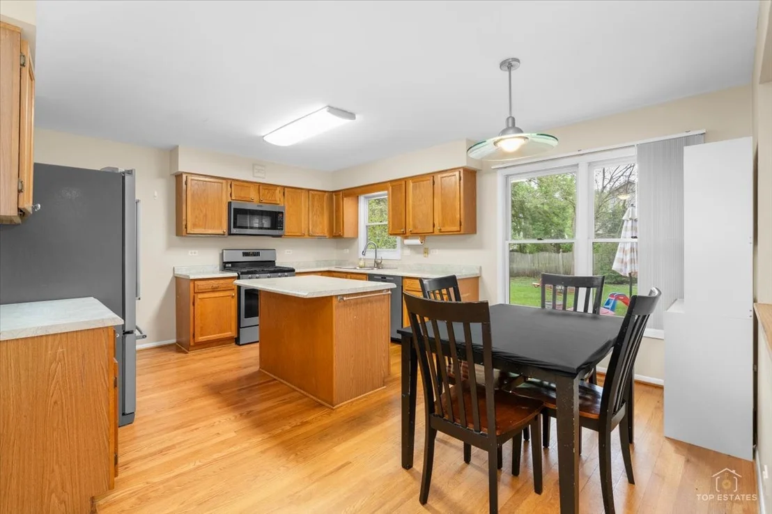 Photo of 705 Gregor Lane