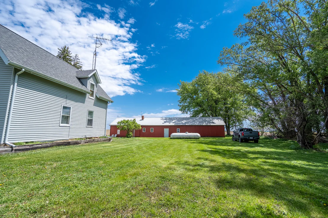 Photo of 1274 Whitney Road