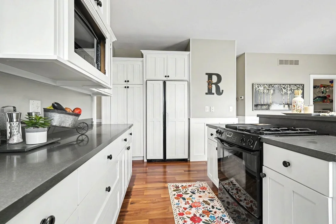 Photo of 2801 Valley Brook Drive