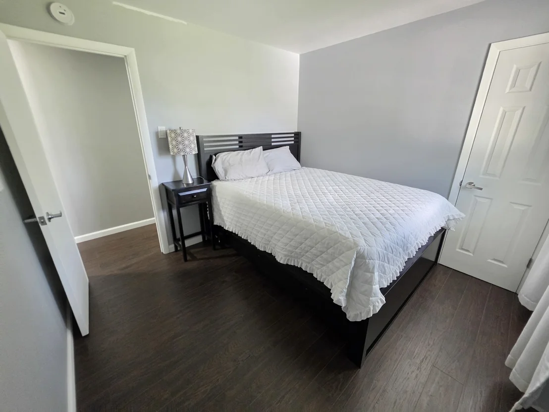 Photo of 2301 Greenbriar Lane