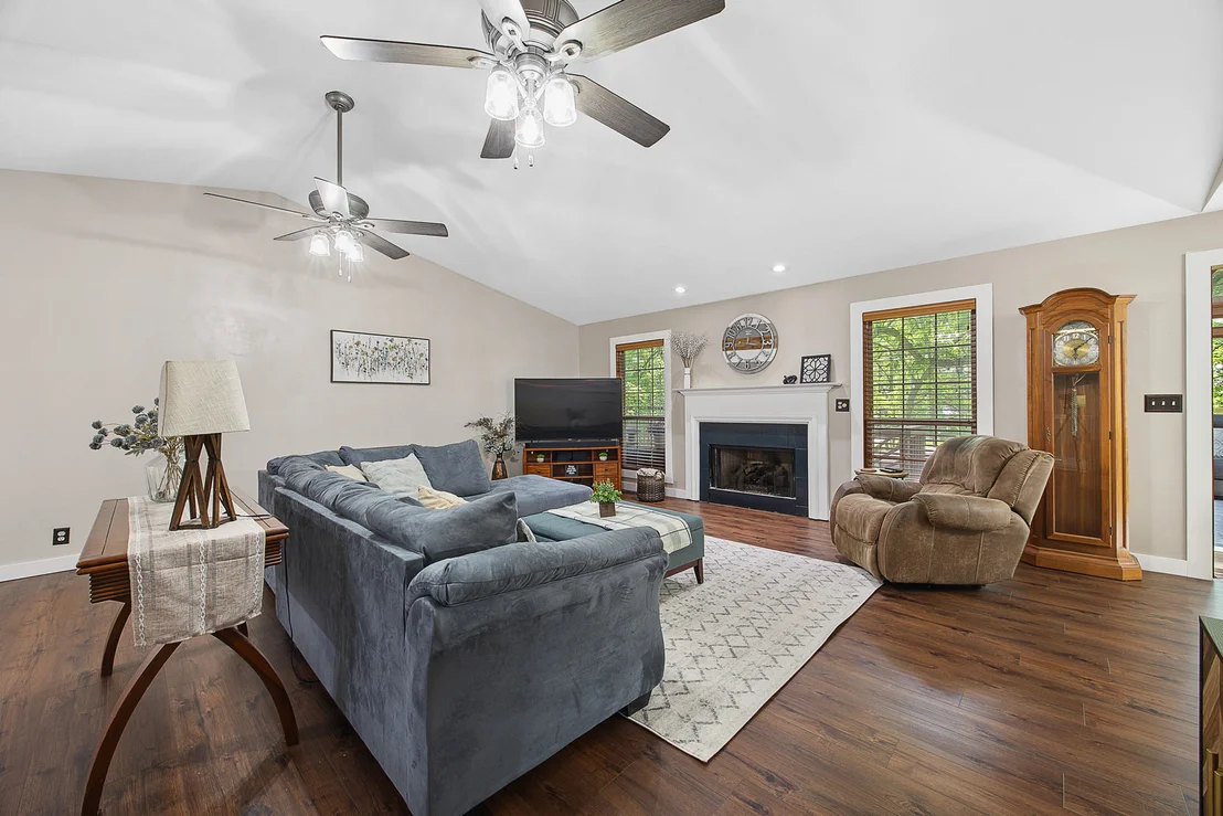 Photo of 1297 N Forrest Drive