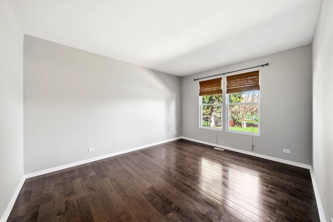 Photo of 18950 W Glenhurst Drive