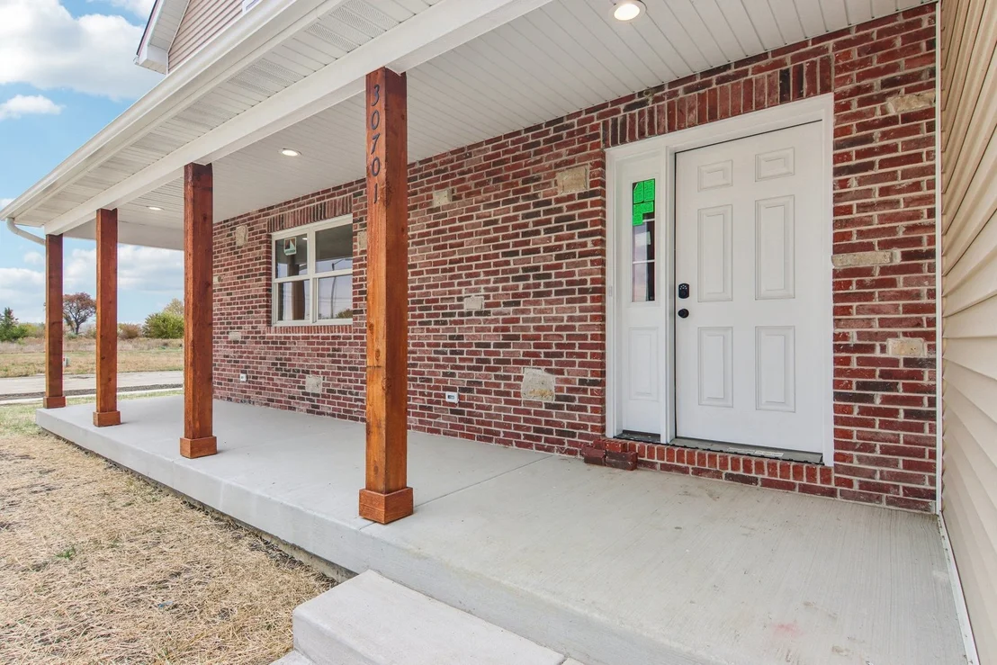 Photo of 30738 Prairie Drive