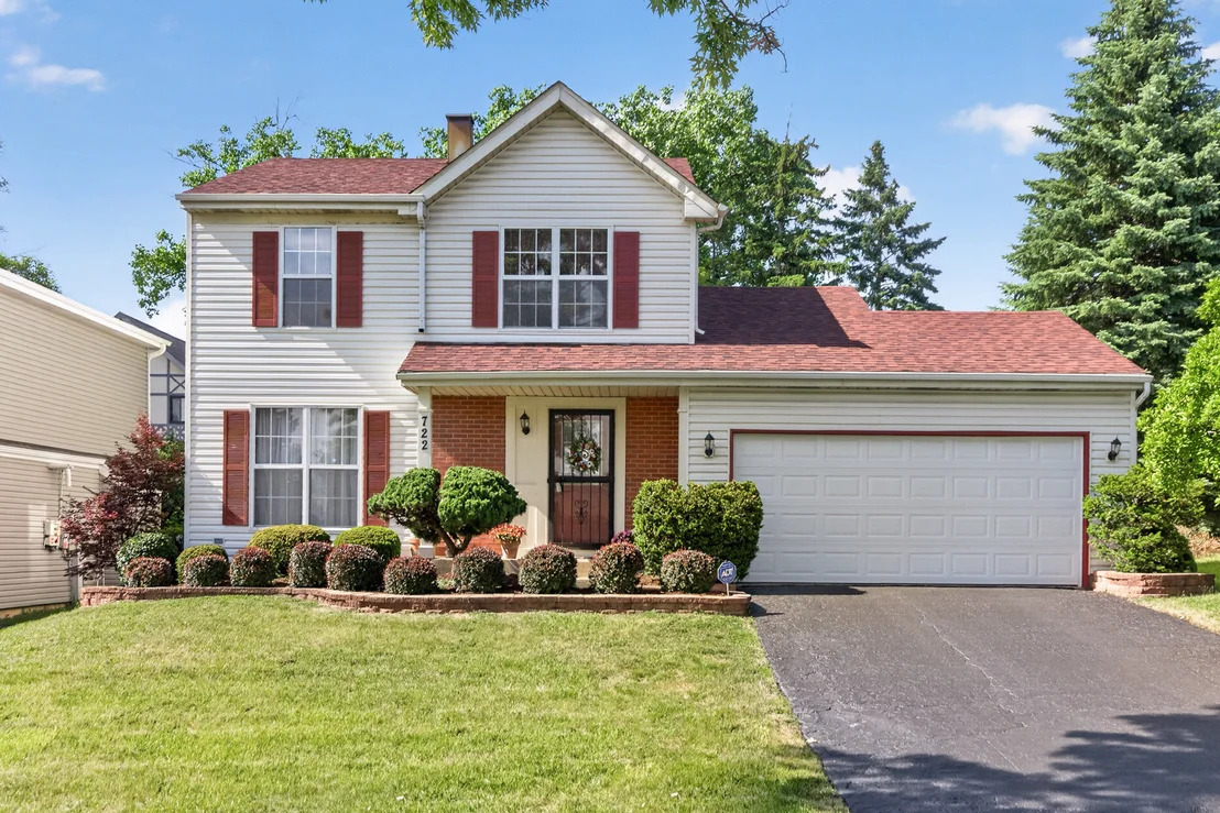 Photo of 722 Aspen Drive
