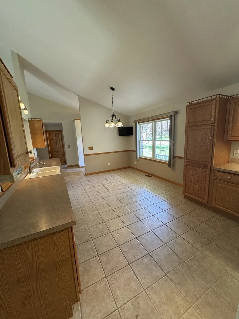 Photo of 541 Hollyberry Lane