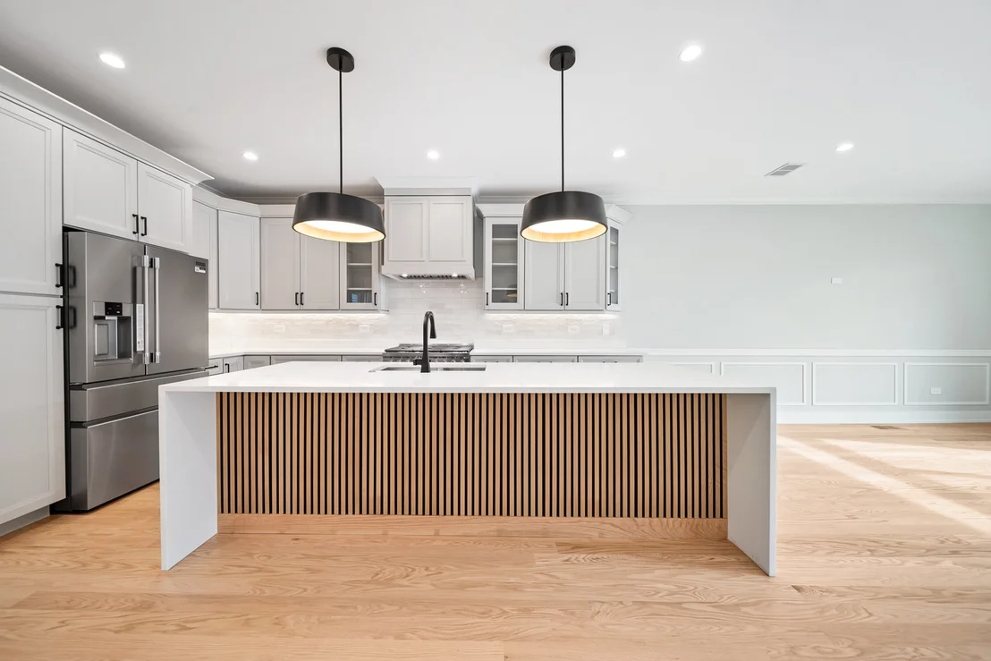 Photo of 5347 N Bernard Street