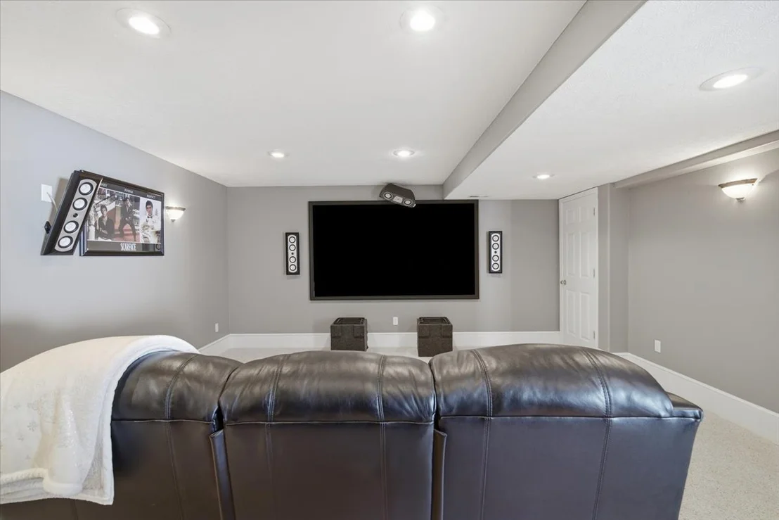 Photo of 2706 Stratmoor Drive