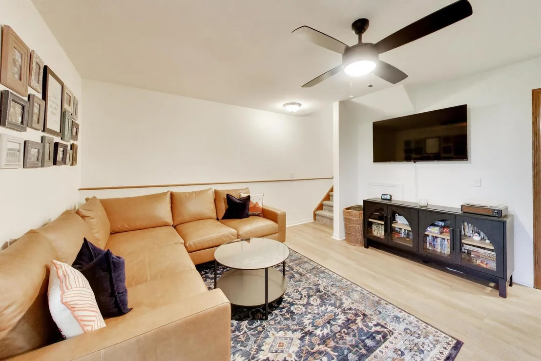 Photo of 919 Millcreek Circle