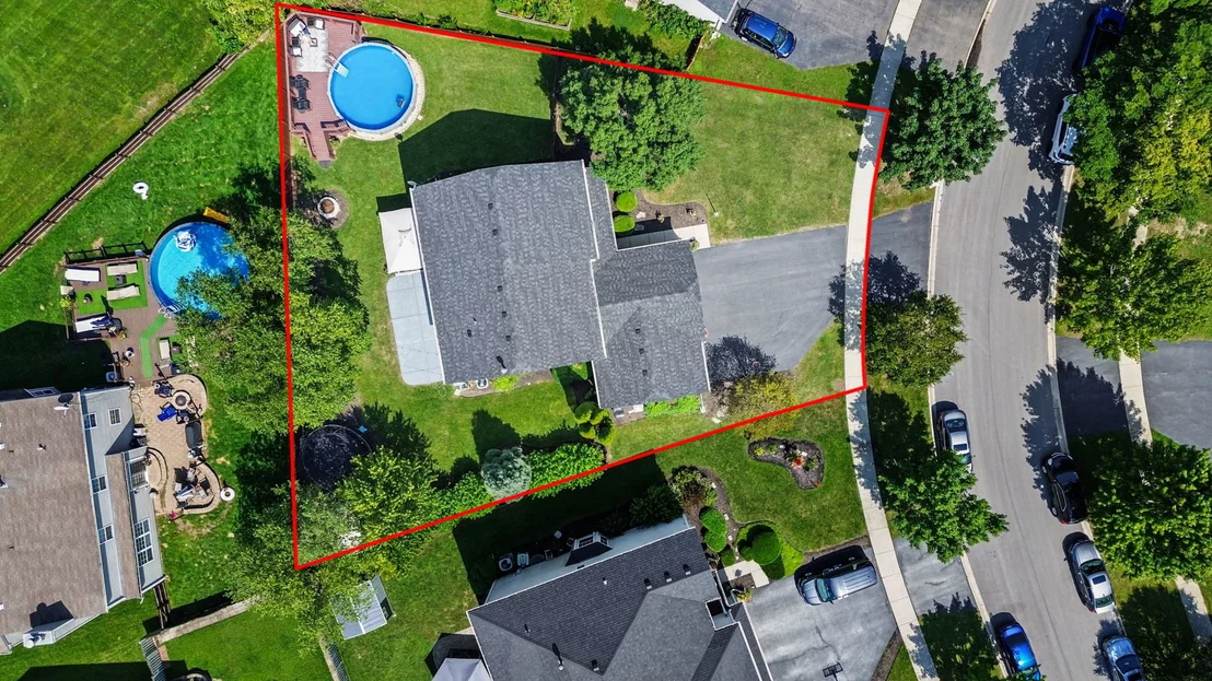 Photo of 431 Cardinal Lane