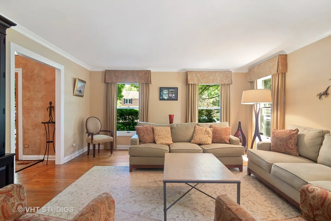 Photo of 2102 Shetland Road