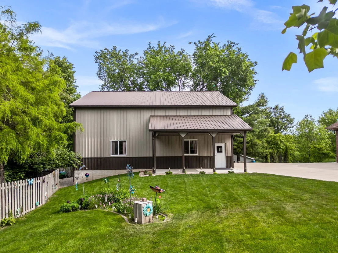Photo of 606 Harvey Road