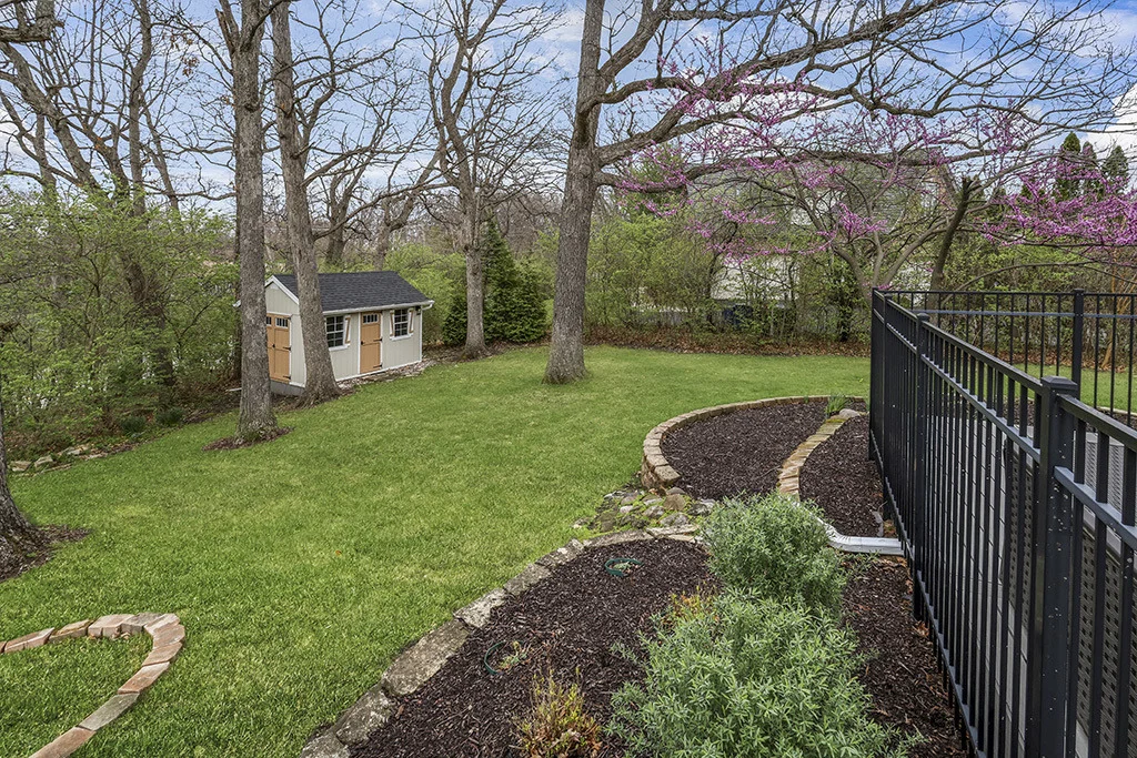 Photo of 10 Deerpath Lane