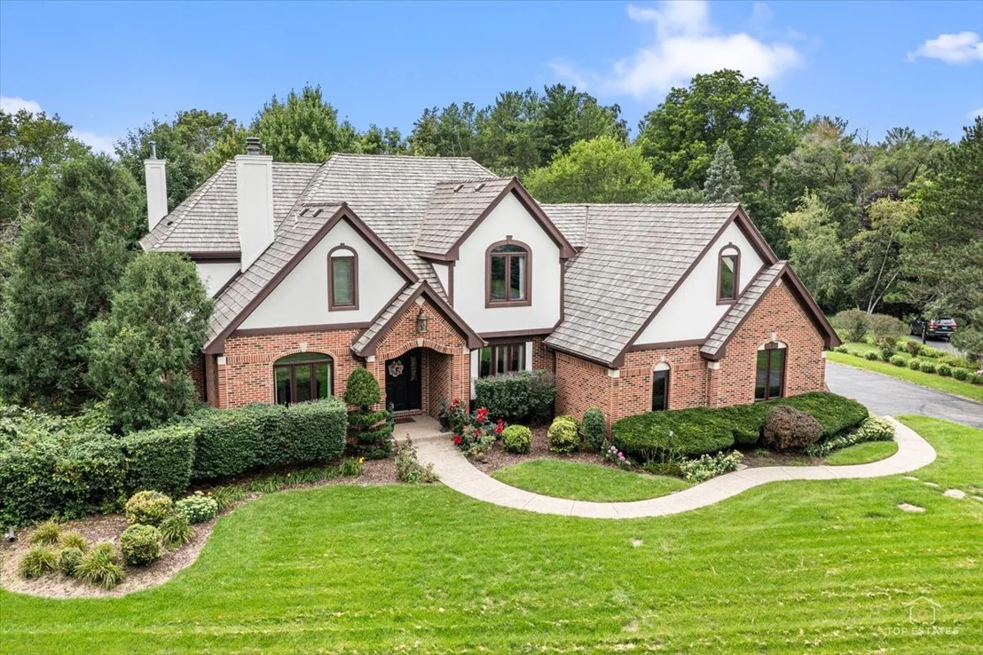 Photo of 1590 Eagle Ridge Drive