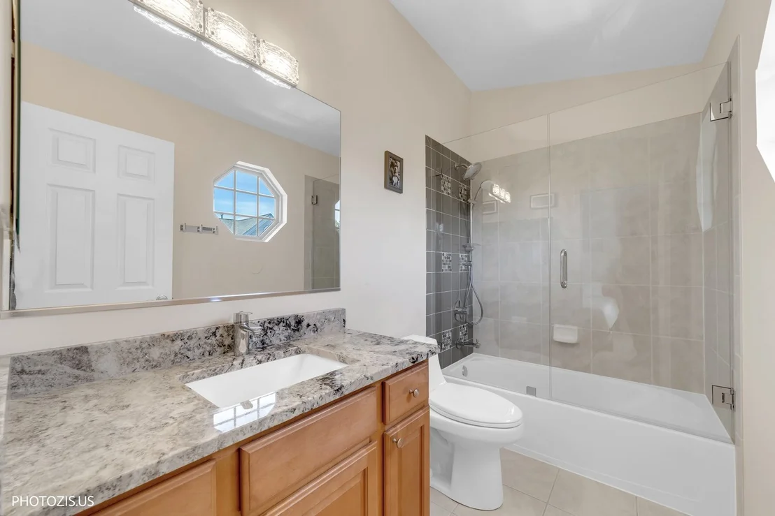 Photo of 462 Prestwick Lane