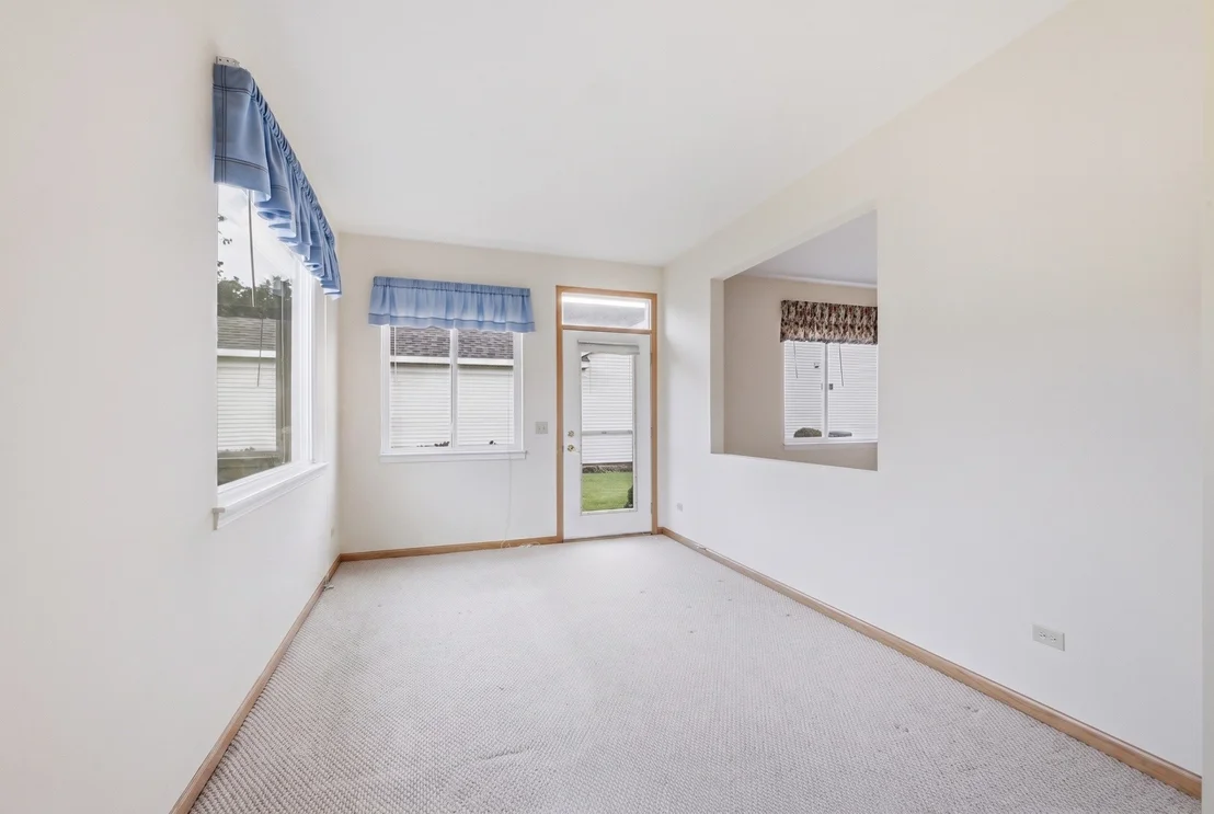 Photo of 623 Saugatuk Circle