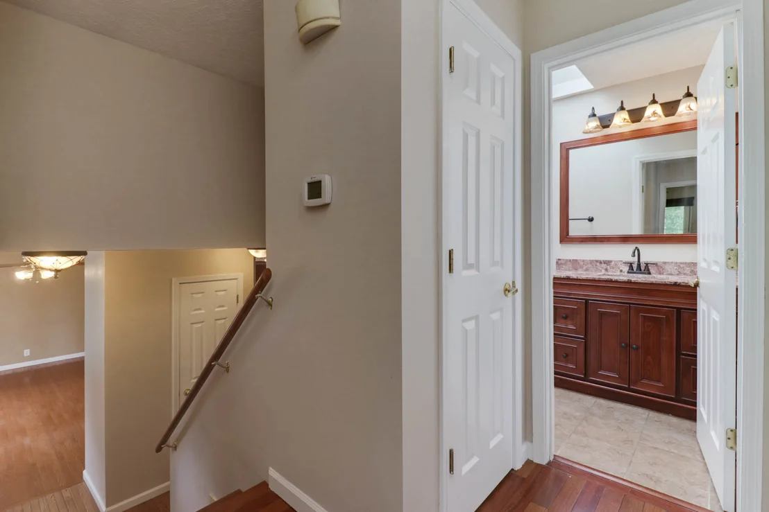 Photo of 19356 Nottingham Drive