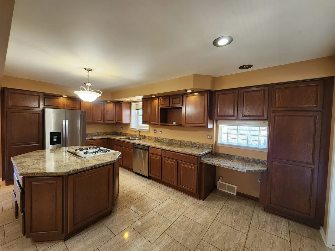 Photo of 4410 W 81st Place
