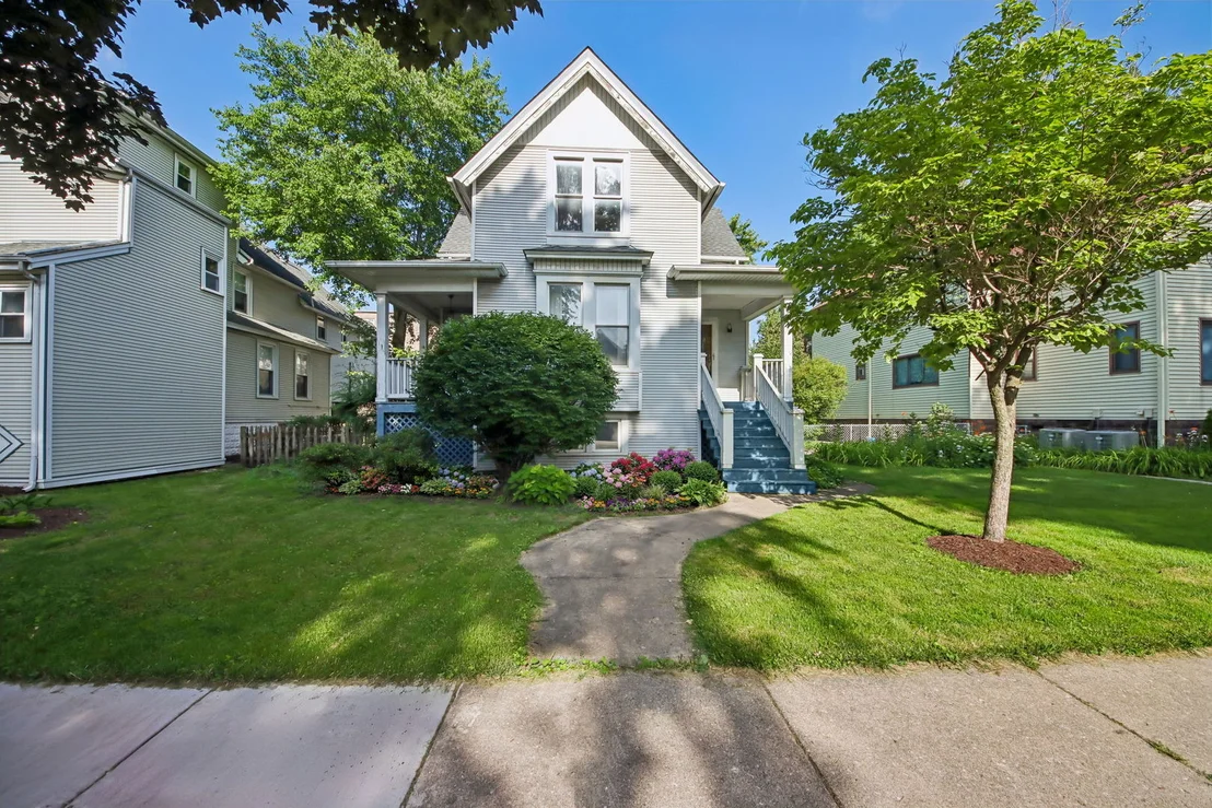 Photo of 537 Ferdinand Avenue