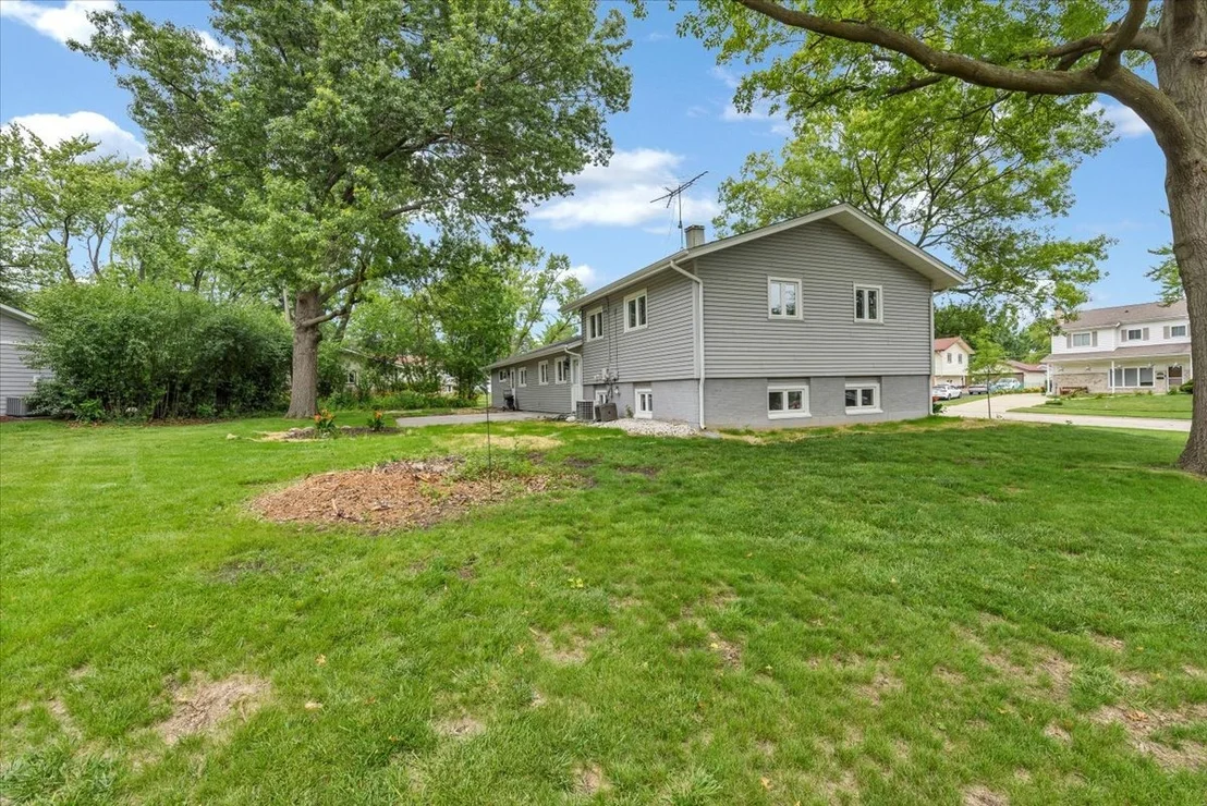 Photo of 590 Durham Court