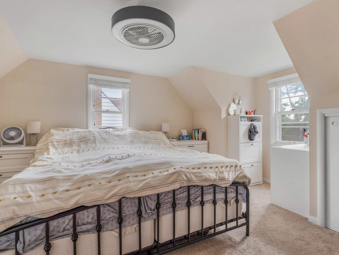 Photo of 528 Maple Lane