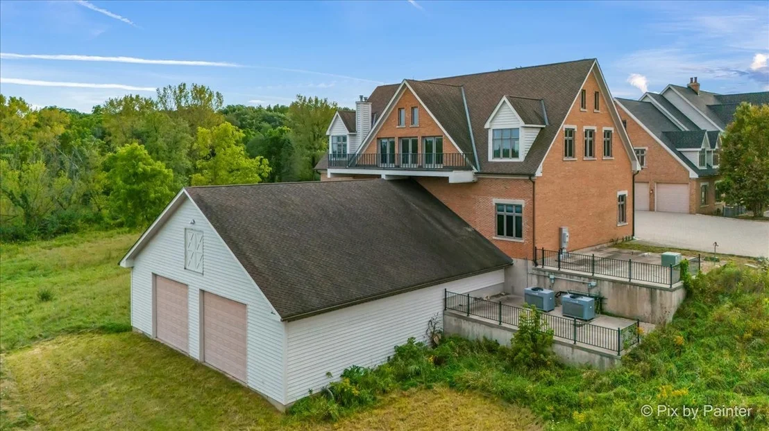 Photo of 5N719 Castle Drive