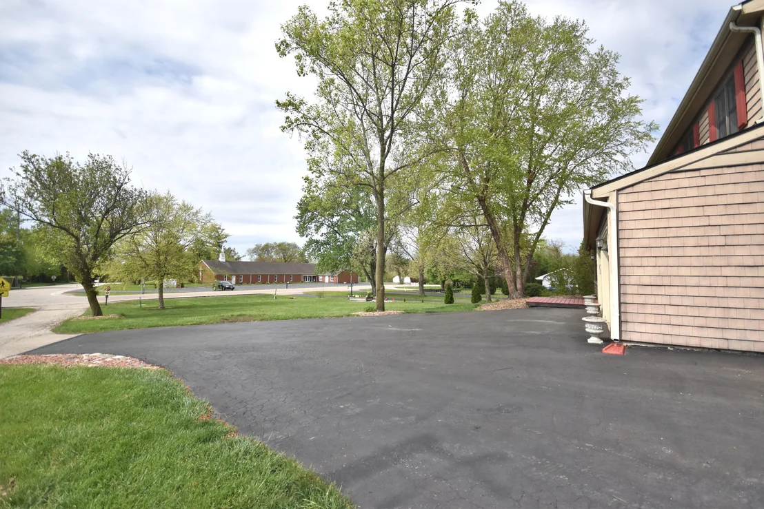 Photo of 6N264 Weber Drive