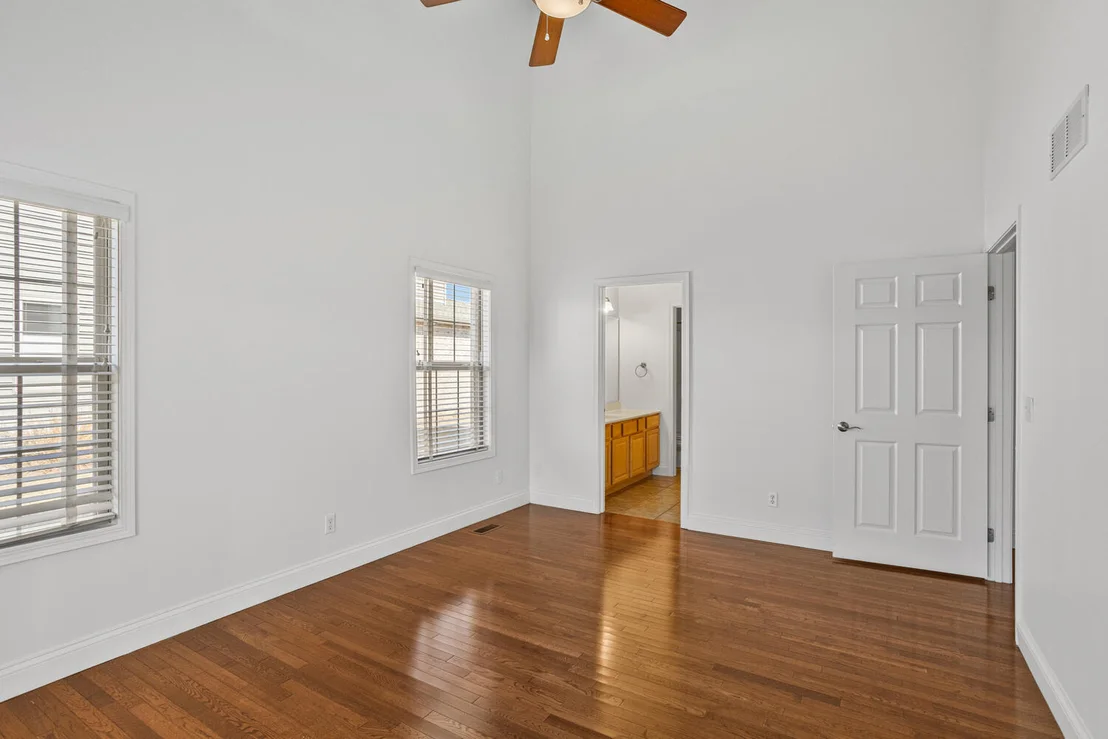 Photo of 2517 PEMBROOK Point
