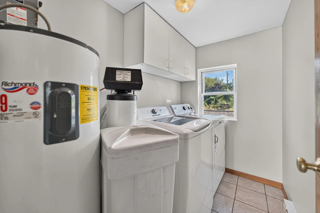 Photo of 216 9th Avenue