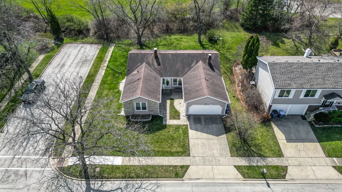 Photo of 137 Harding Drive