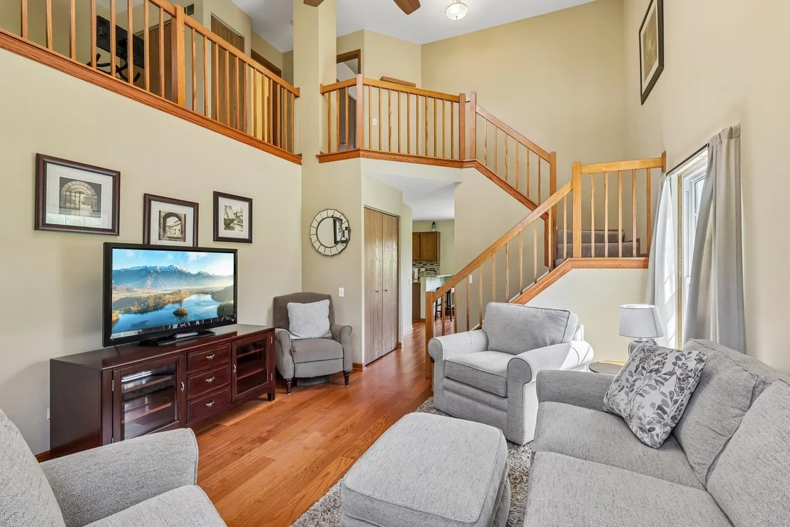 Photo of 286 CHRISMAN Drive