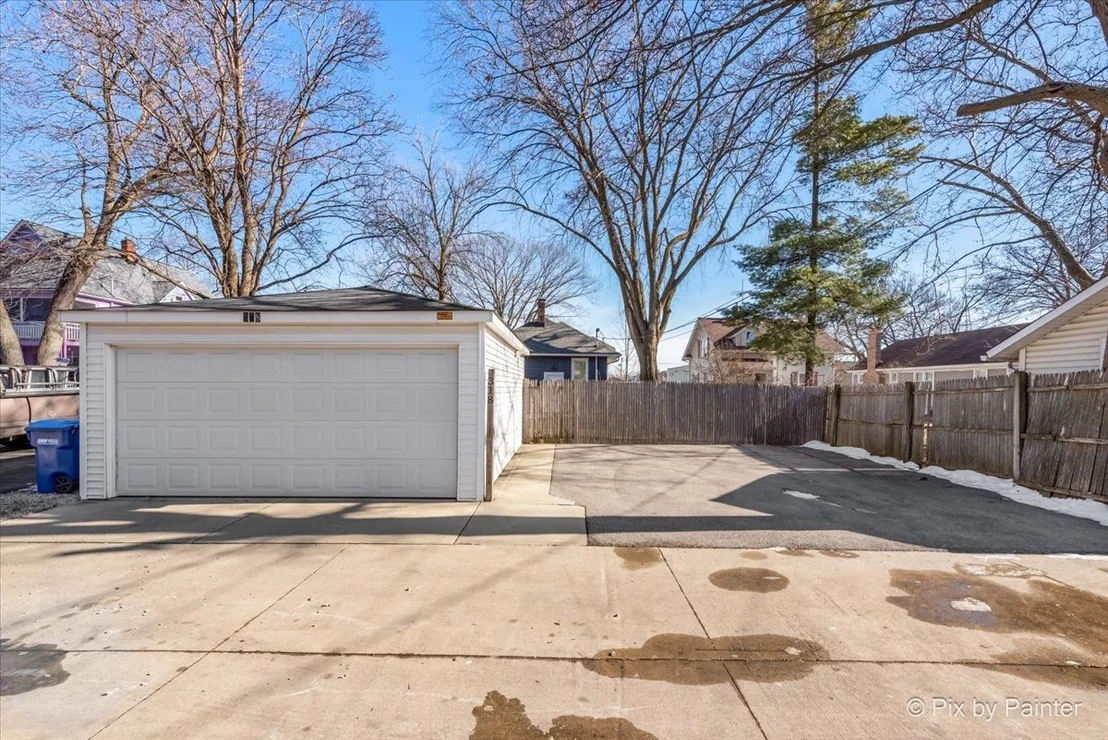 Photo of 318 Richards Street