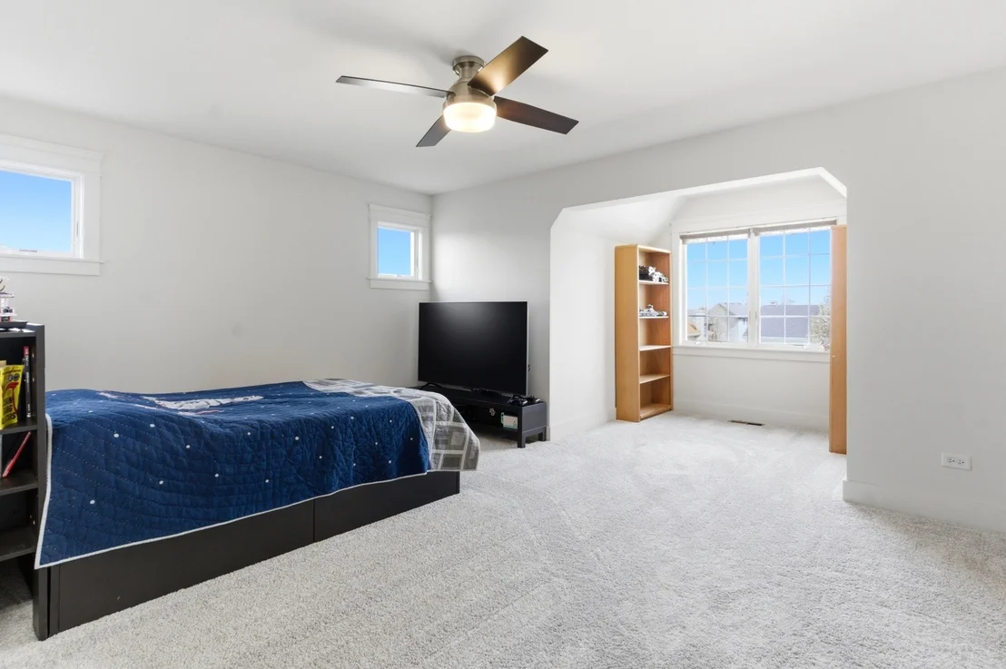 Photo of 1385 Overton Drive