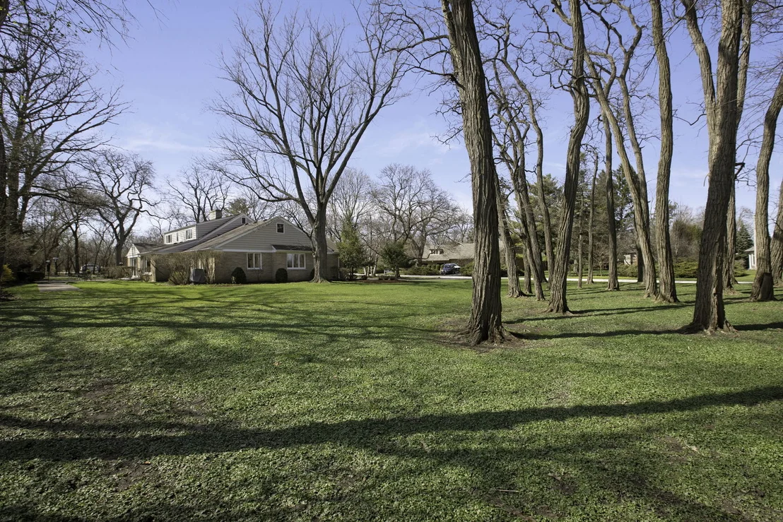 Photo of 835 Timberline Drive