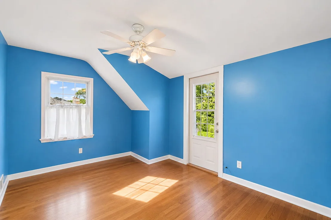 Photo of 369 N Walnut Street