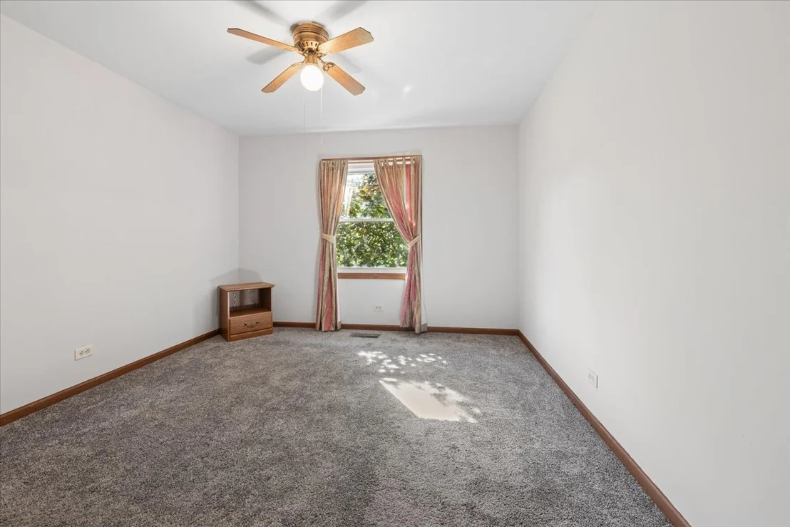 Photo of 12504 Pine Drive