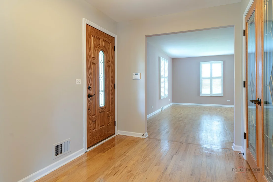 Photo of 255 Lee Road