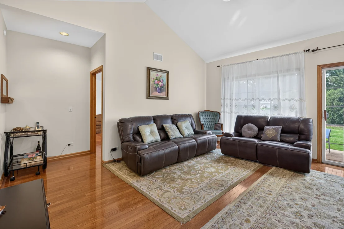 Photo of 3932 Balmoral Court