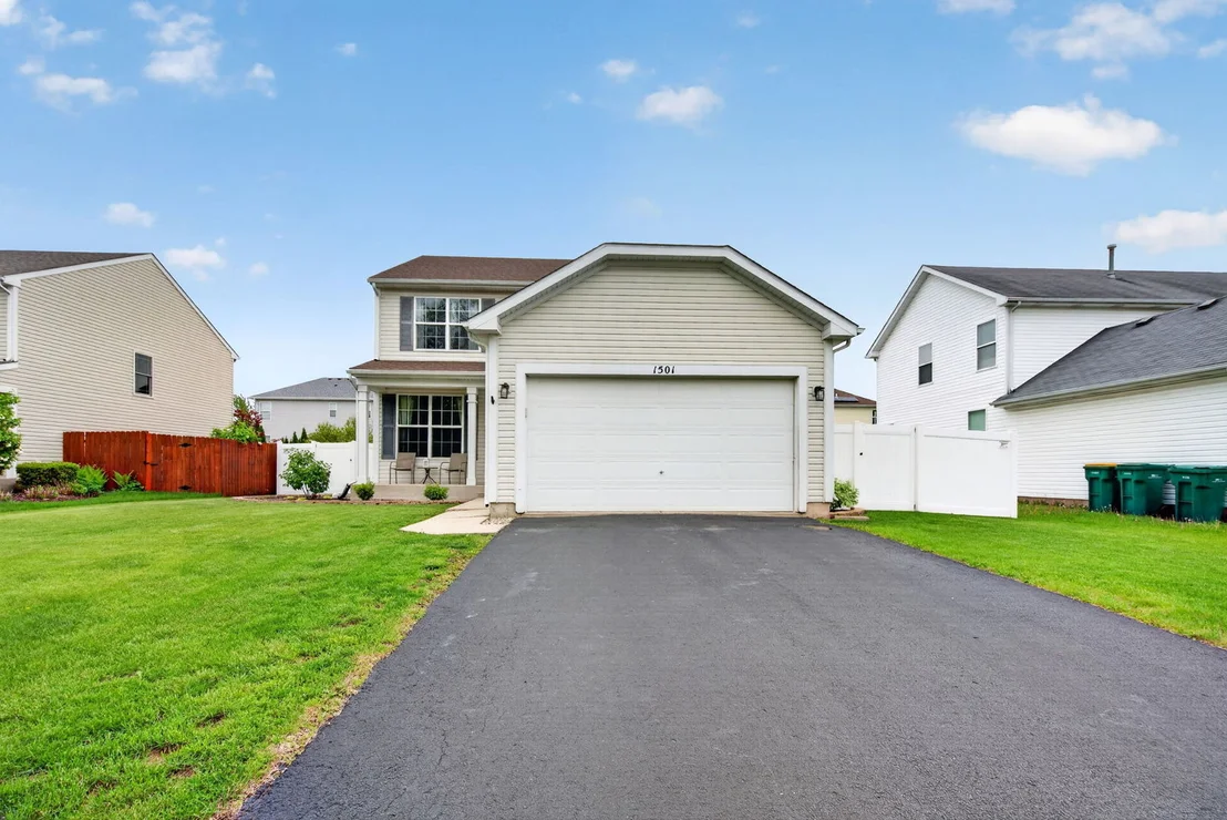 Photo of 1501 Roth Drive