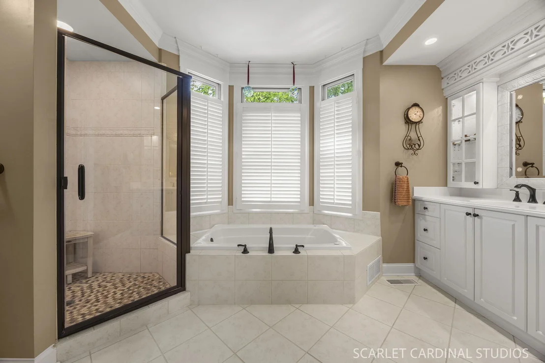 Photo of 1028 Crestwood Circle