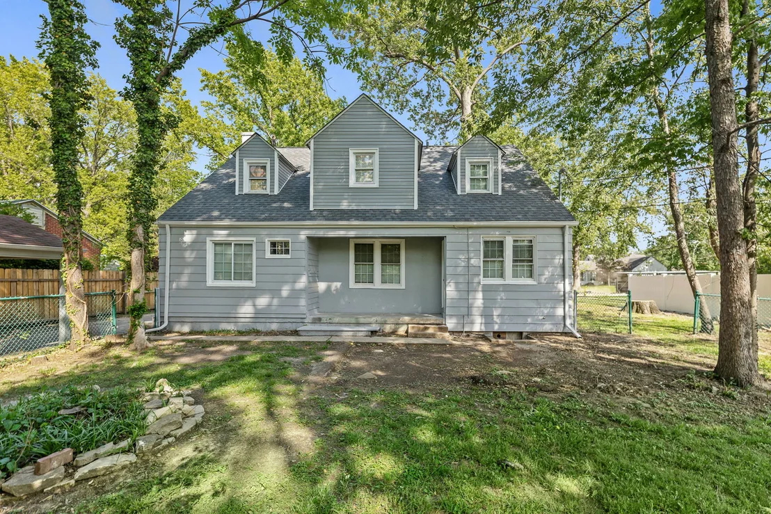 Photo of 418 Cedar Street