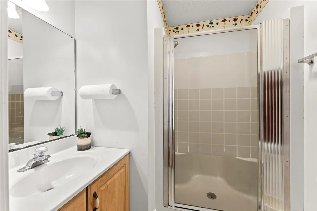Photo of 1708 Oak Park Drive