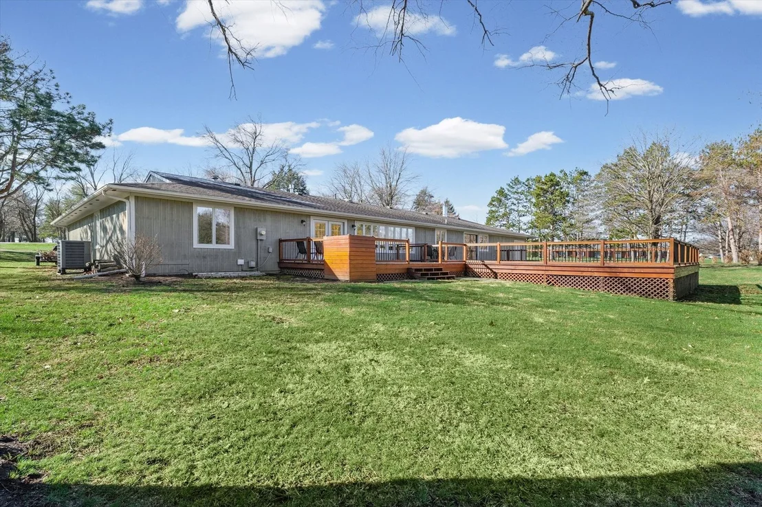 Photo of 1902 Golf Drive