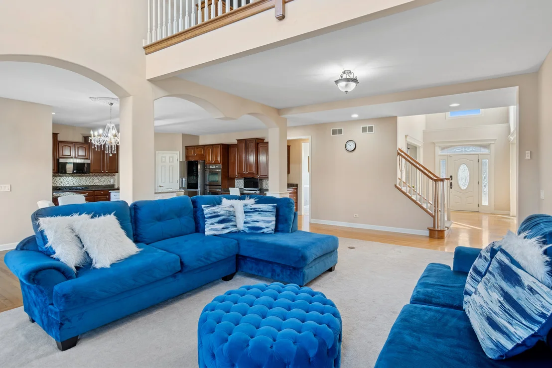 Photo of 2667 Charter Oak Drive