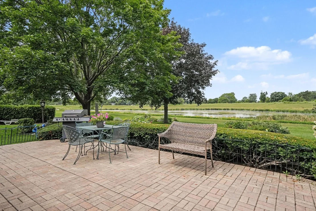 Photo of 252 Cardinal Drive