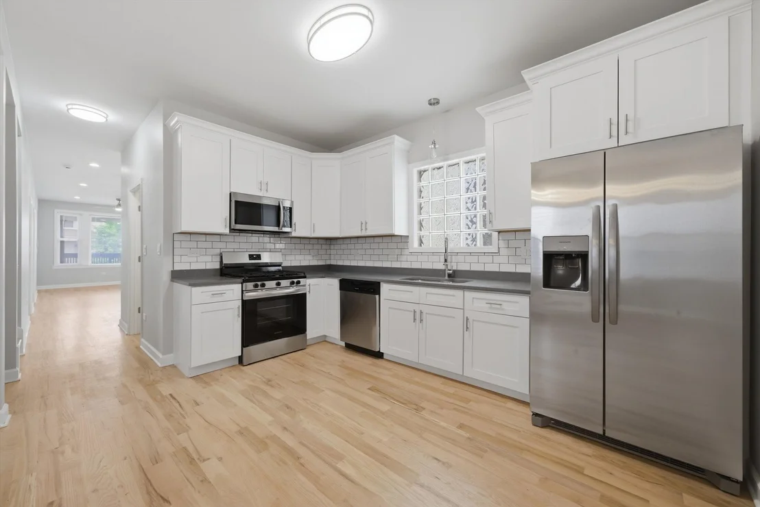 Photo of 1249 W 73rd Place
