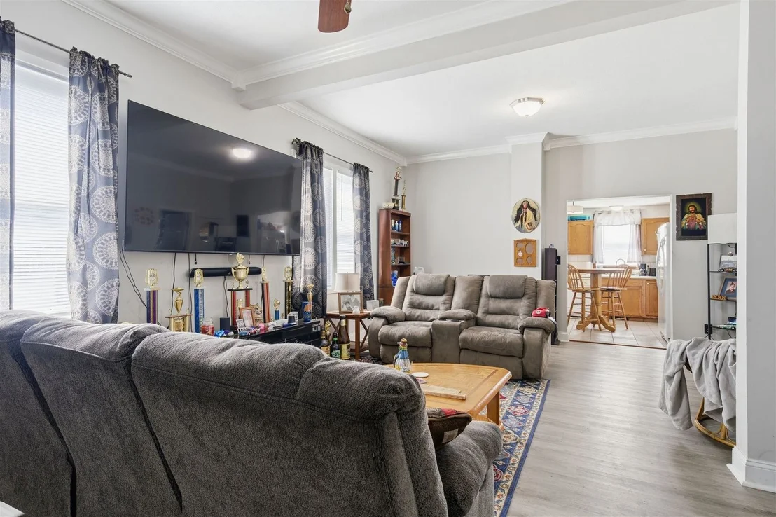 Photo of 1101 Bunn Street