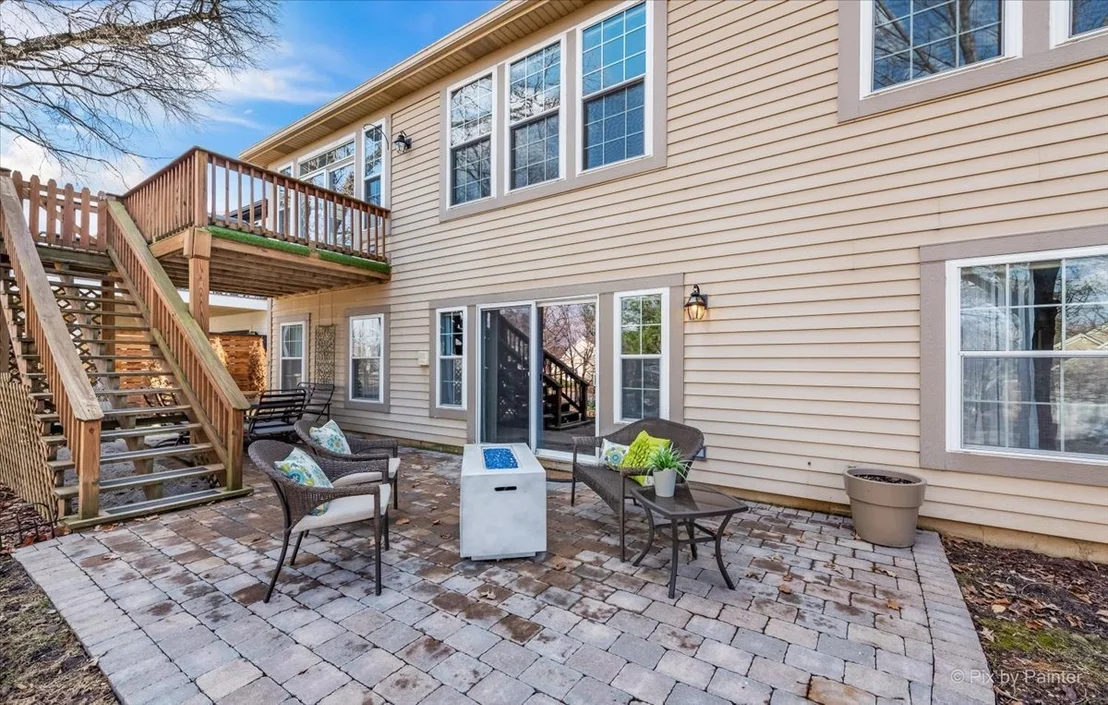 Photo of 924 Viewpointe Drive