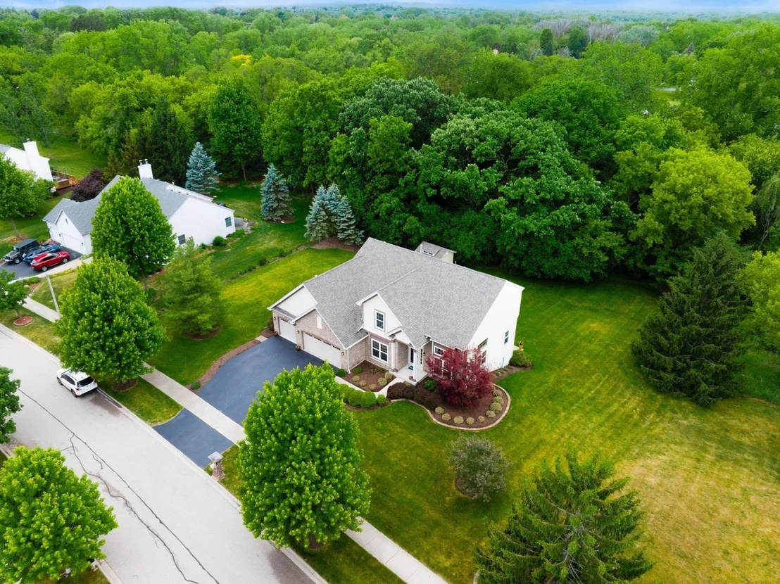 Photo of 435 Oak Grove Circle