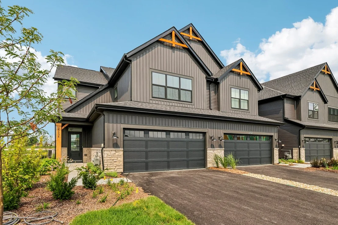 Photo of 25534 W Emory Lane