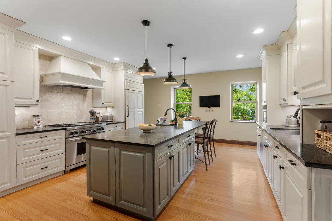 Photo of 1520 Telegraph Road